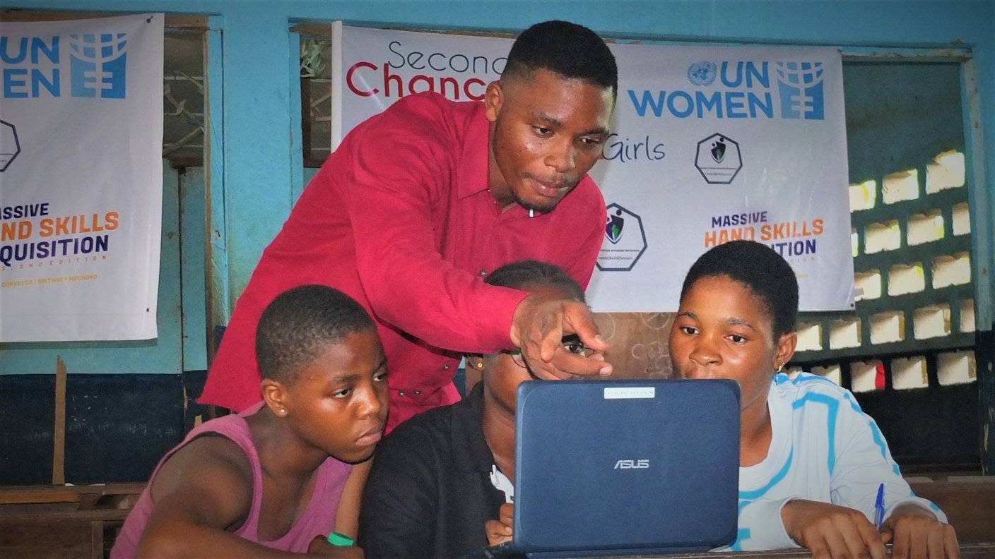 Digital literacy training
